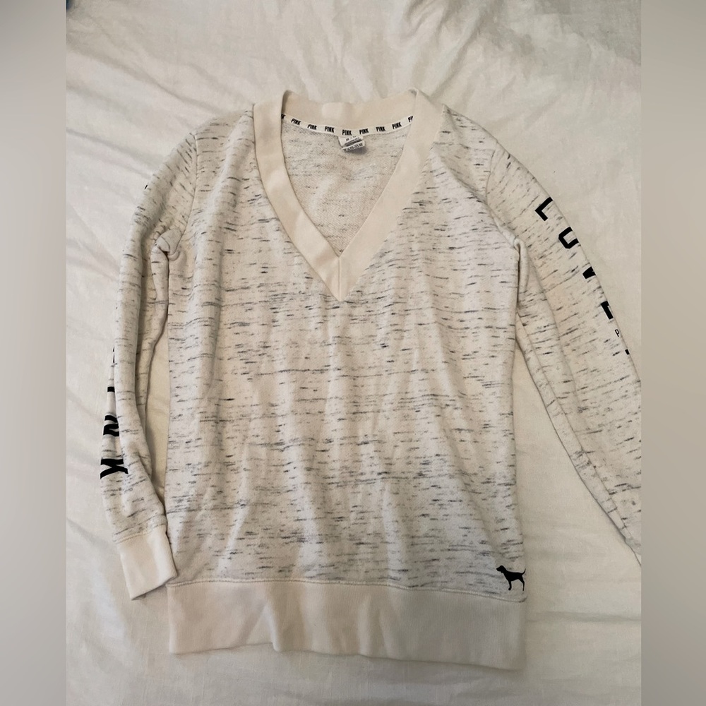 VS PINK sweater